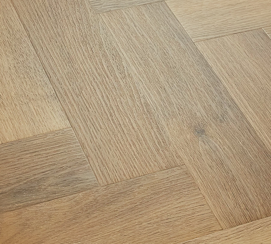 Кварцвинил Invictus Maximus Dryback Parquet Highland Oak - Chocolate